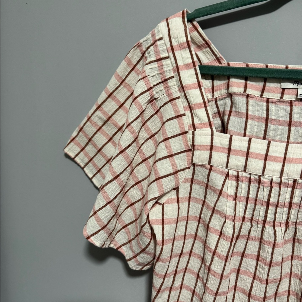 Madewell- women’s crinkle cotton square-neck top with flutter sleeves. Size M - Picture 7 of 9